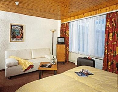 Hotel Loeffler St. Moritz Exterior foto